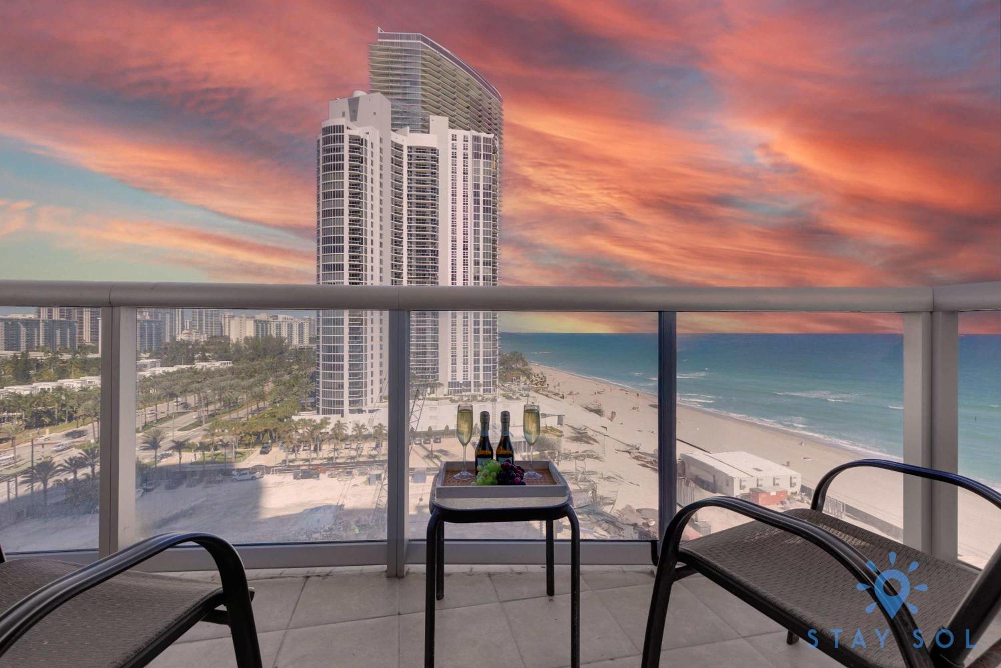 5 Beachfront Resort POOL OCEAN VIEW BALCONY Miami Beach Exterior foto